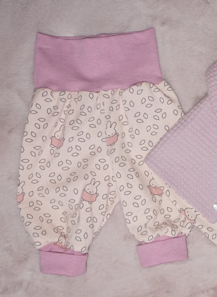 Bild 1 von Übergangsjacke - Babyjacke - Pumphose - Mütze - Waffelpique/Jersey Häschen