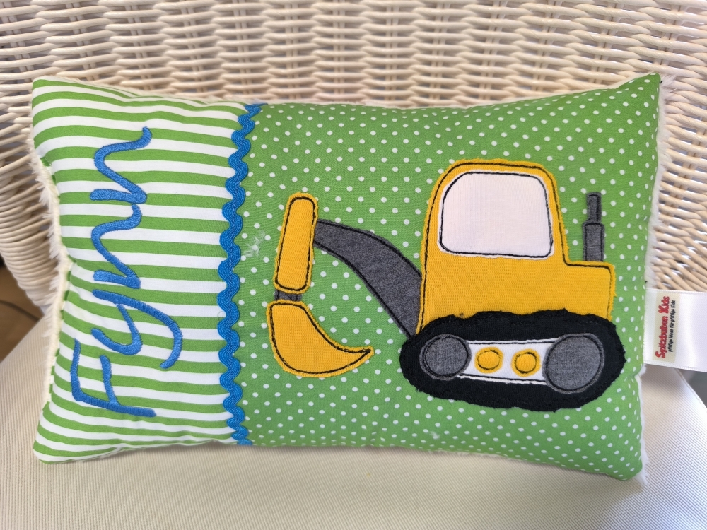 Bild 1 von Toller Bagger - Personalisierte Kissen, Geschenk zur Geburt, Kissen mit Namen