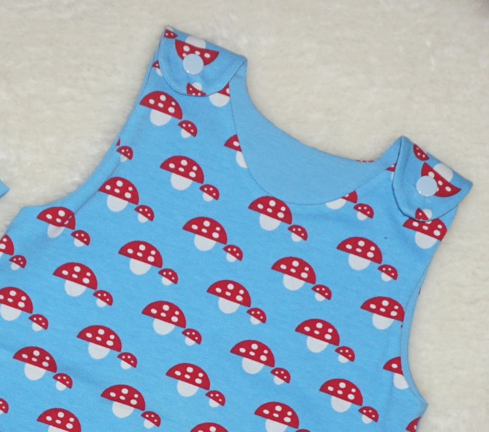 Bild 1 von Baby Set - Süßer Strampler  & Mütze Gr. 56 - blau Fliegenpilze