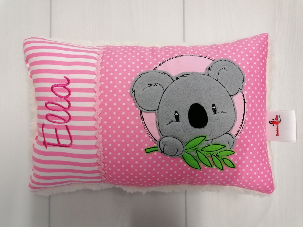 Bild 1 von Namenskissen, Kuschelkissen Koala Bär  & Namen 20x30 cm  / (Stoffvariante) grün Streifen/Punkte / (Geburtsdaten) Name