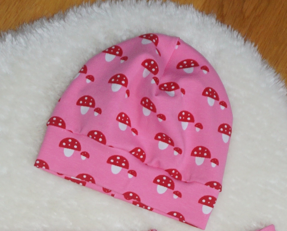 Bild 1 von Baby Set - Süßer Strampler  & Mütze Gr. 50 - rosa Fliegenpilze