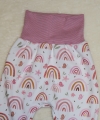Bild 7 von Baby Set Gr. 74/80 - Babyjacke - Pumphose, Mütze & Halstuch Jersey Rosa Regenbogen - Geschenk Geburt