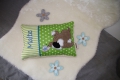 Bild 1 von Namenskissen, Kuschelkissen Hund mit Schnecke & Namen 20x30 cm  / (Stoffvariante) grün Streifen/Punkte / (Geburtsdaten) Name & Geburtsdatum