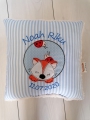 Bild 2 von Namenskissen, Kuschelkissen Doodle Stickerei Fuchs Button und Namen 30x30 cm  / (Stoffvarianten) hellblau Herzen / (Geburtsdaten) Namen