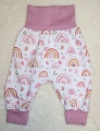 Bild 5 von Baby Set Gr. 74/80 - Babyjacke - Pumphose, Mütze & Halstuch Jersey Rosa Regenbogen - Geschenk Geburt