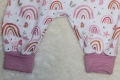 Bild 8 von Baby Set Gr. 74/80 - Babyjacke - Pumphose, Mütze & Halstuch Jersey Rosa Regenbogen - Geschenk Geburt