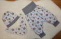 Bild 4 von Baby Set - Babyjacke, Pumphose,  Beanie & Halstuch Gr. 74/80 - Jersey Safari Tiere, Geschenk, Geburt