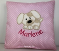 Bild 2 von Namenskissen, Kuschelkissen - Applikation Hund, Katze oder Schaf und Name - 25x25 cm  / (Stoffvarianten) rosa Sterne / (Stickmotiv) Hund