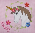 Bild 2 von Namenskissen, Kuschelkissen - Einhorn - Pferd Button & Name 25x35 cm